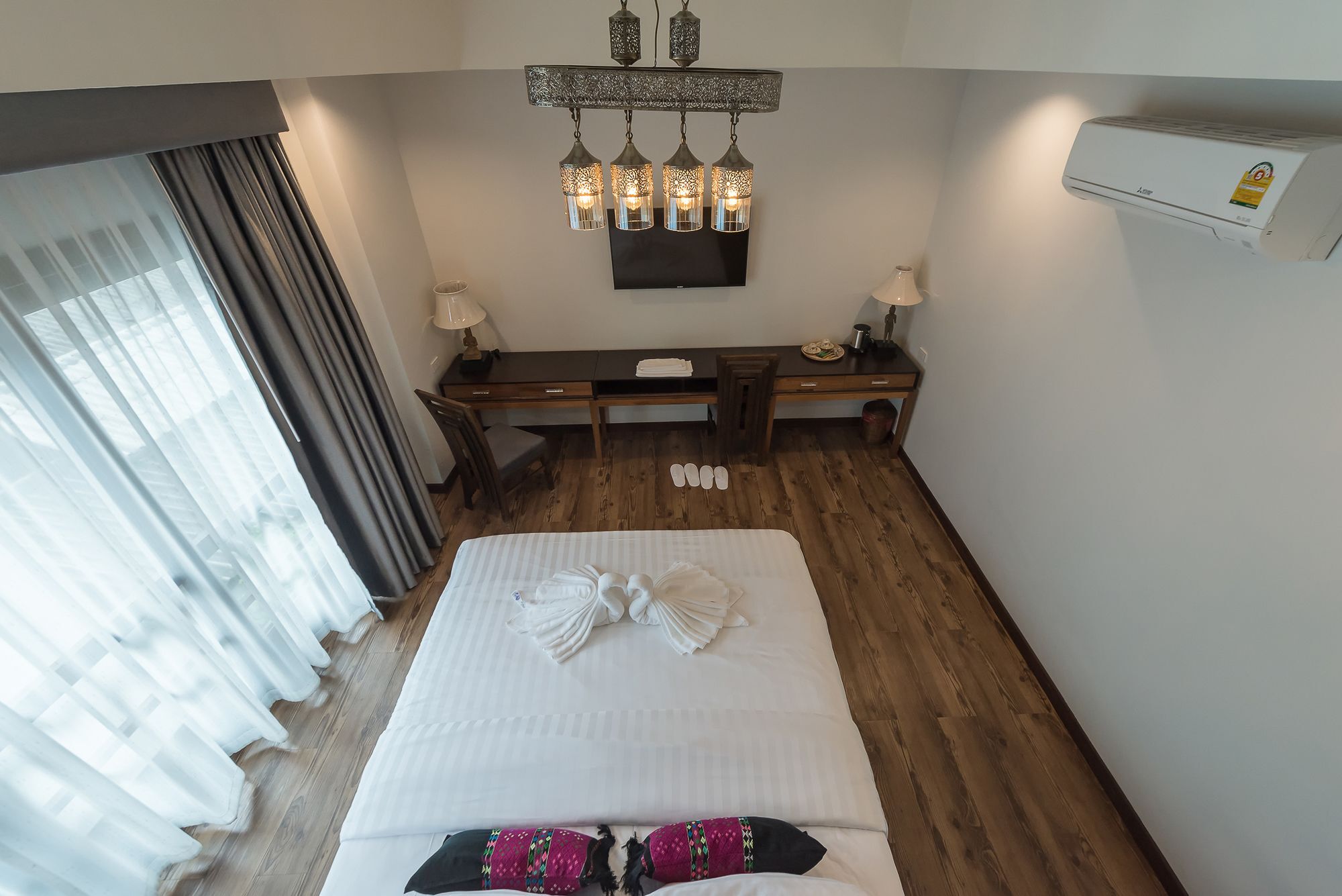 33 Poshtel (Adults Only) Hotel Csiangmaj Kültér fotó